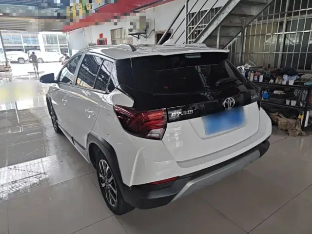 Toyota YARiS L Zhi Xuan — Фото автомобиля 4