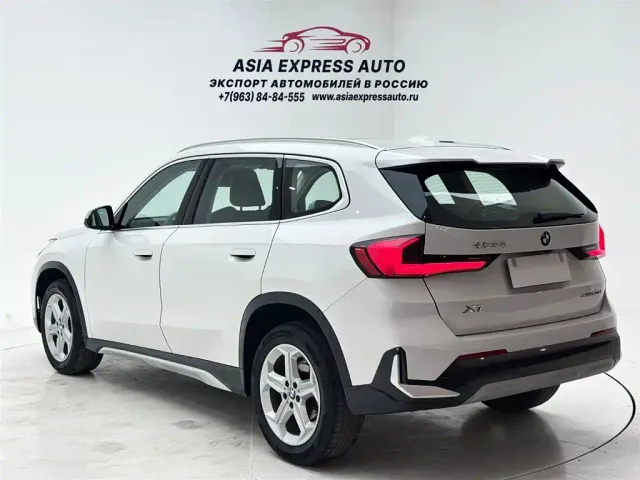 BMW X1 — Фото автомобиля 4