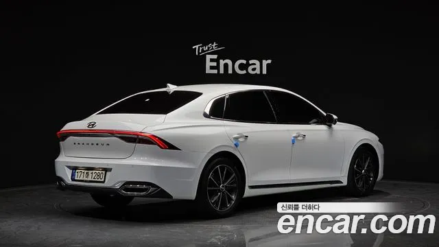 Hyundai Grandeur Новый Grandeur IG — Фото автомобиля 2