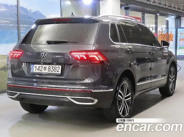 Volkswagen Tiguan 2nd Gen — Фото автомобиля 4