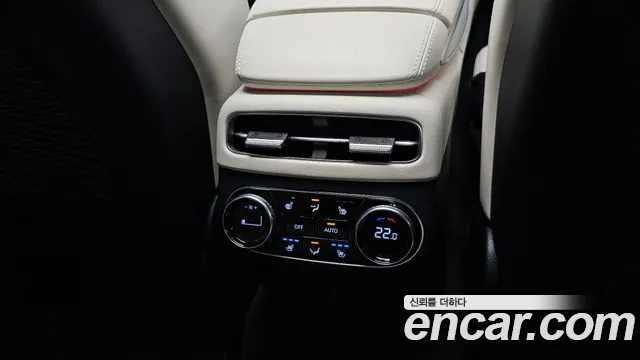 Genesis GV70 Electrified — Фото автомобиля 25