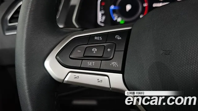 Volkswagen Tiguan Tiguan 2 поколение 2.0 TDI Prestige — Фото автомобиля 14
