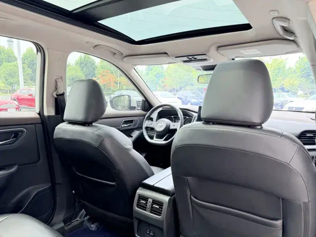 Nissan X-Trail — Фото автомобиля 11