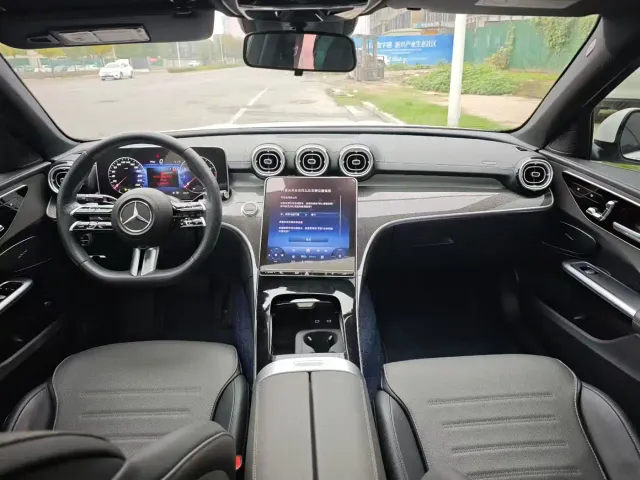 Mercedes-Benz C-Class — Фото автомобиля 4