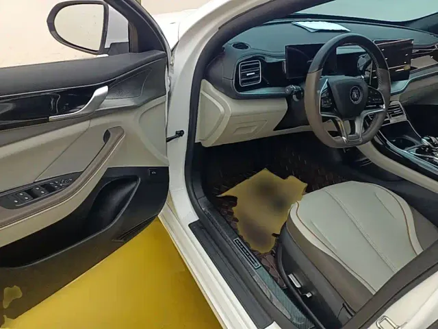 BYD Qin PLUS — Фото автомобиля 15