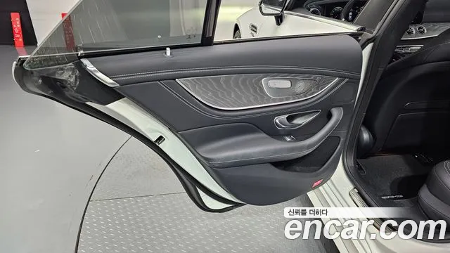 Mercedes-Benz AMG GT 4 двери 43 4MATIC+ — Фото автомобиля 25