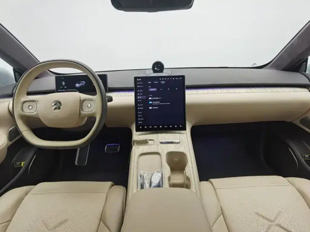 Nio ET7 — Фото автомобиля 5