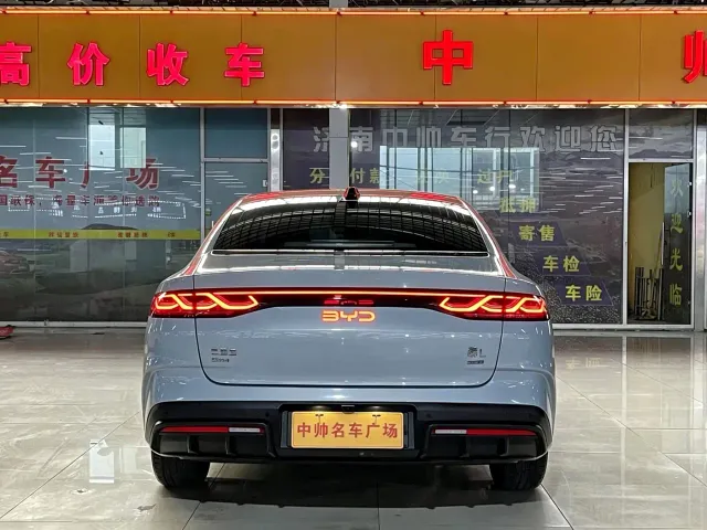 BYD Qin L — Фото автомобиля 5
