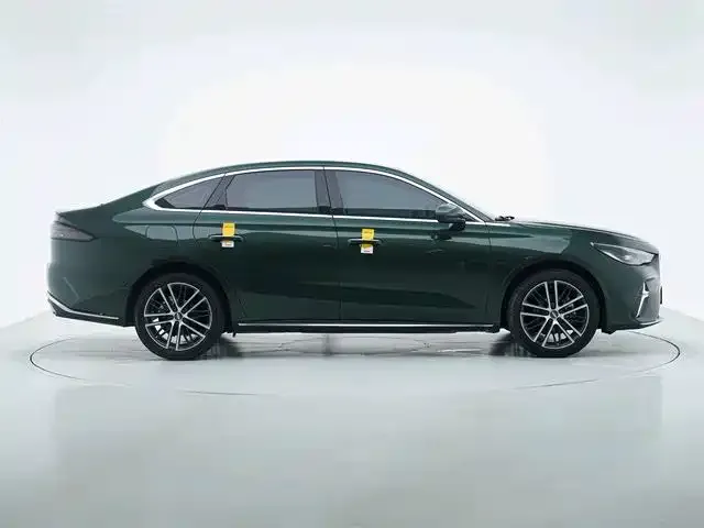 Geely Emgrand — Фото автомобиля 5