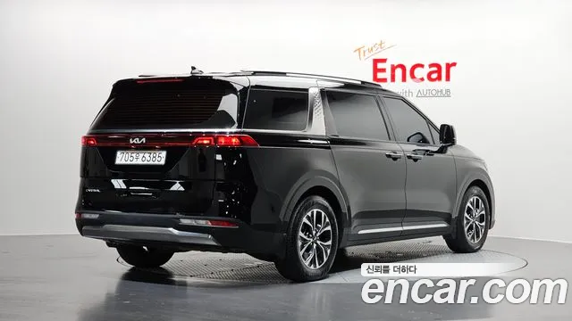 Kia Canival Carnival 4 поколение Бензин 11 мест Signature — Фото автомобиля 2