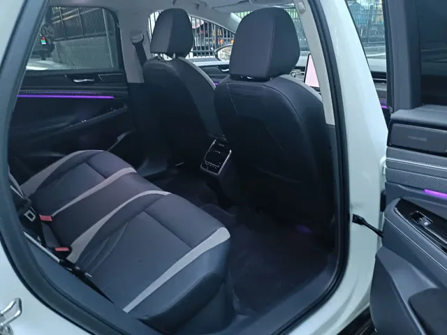 Volkswagen ID.7 Vizzion — Фото автомобиля 10