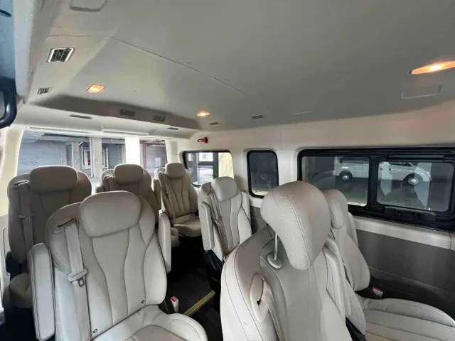 Maxus Xintu V80 — Фото автомобиля 13