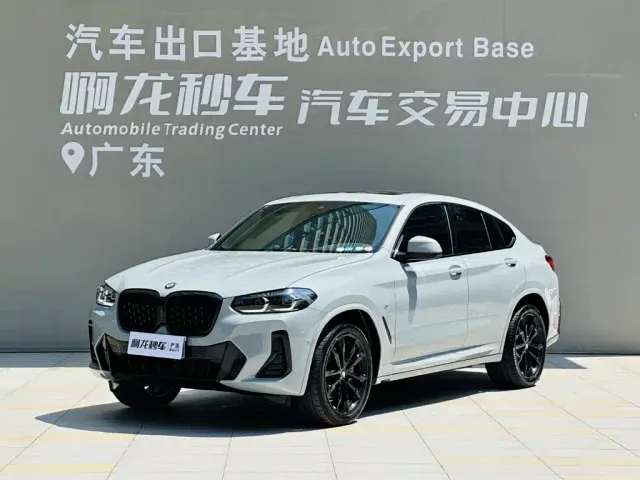 Фотография автомобиля — BMW X4