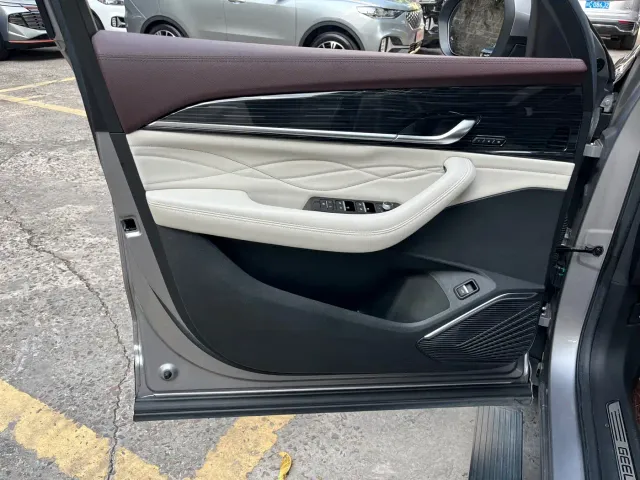 Geely Xingyue L — Фото автомобиля 8