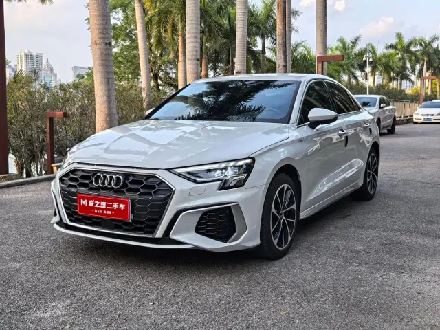 Фотография автомобиля — Audi A3