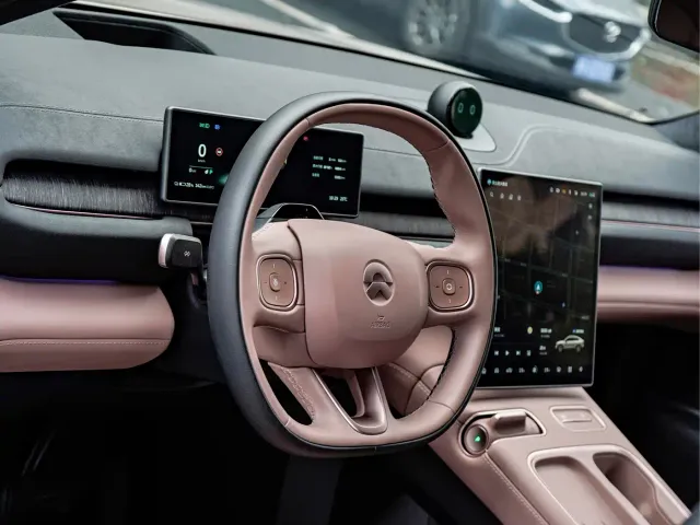 Nio EC6 — Фото автомобиля 11