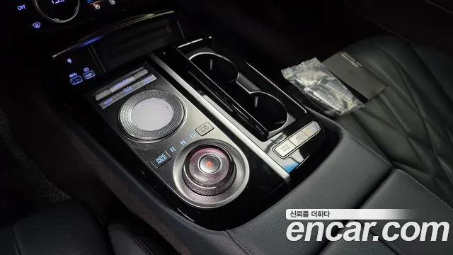 Genesis G80 Бензин 2.5 турбо AWD — Фото автомобиля 9
