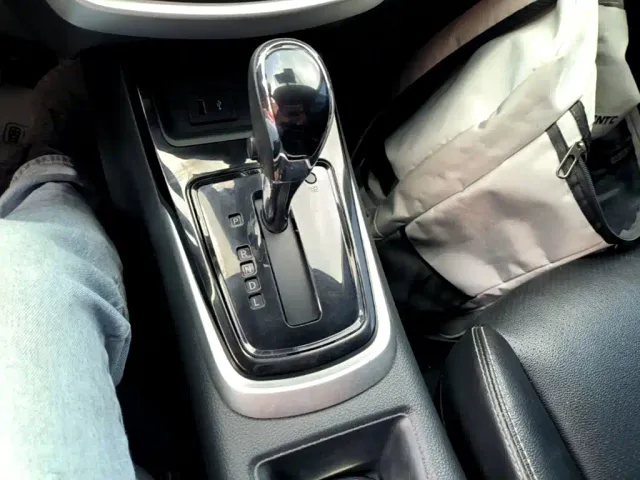 Nissan Tiida — Фото автомобиля 13