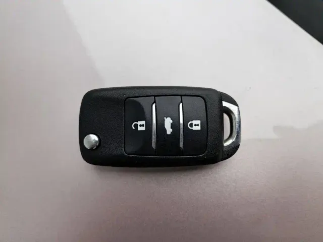 Changan Lumin — Фото автомобиля 19