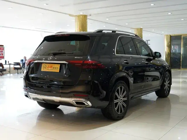 Mercedes-Benz GLE-Class — Фото автомобиля 19
