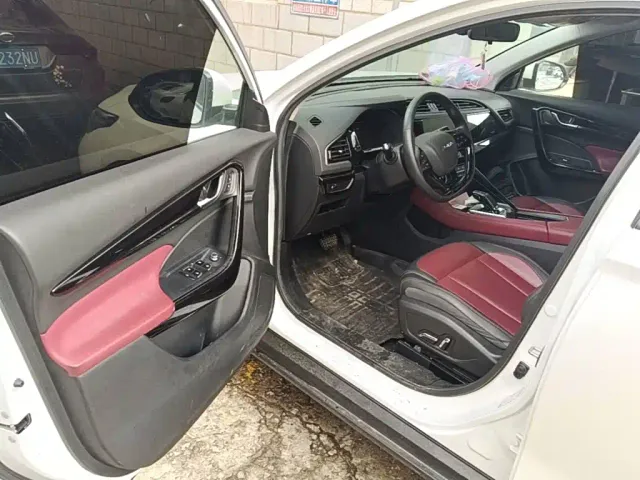 Dongfeng Fengshen AX7 — Фото автомобиля 15