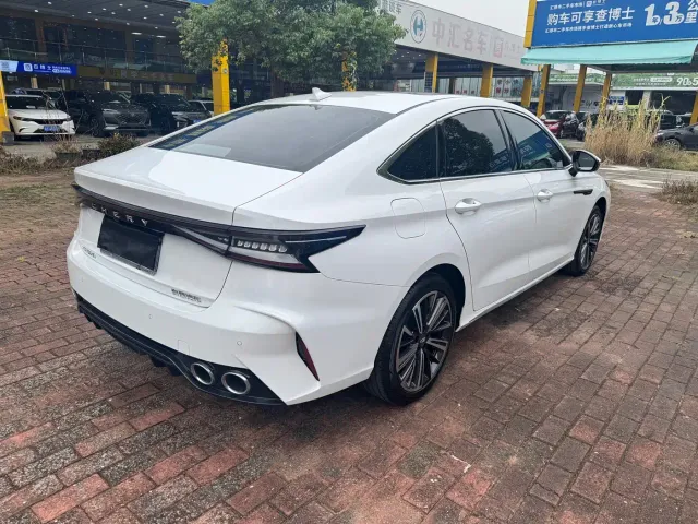 Chery Arrizo 8 — Фото автомобиля 16