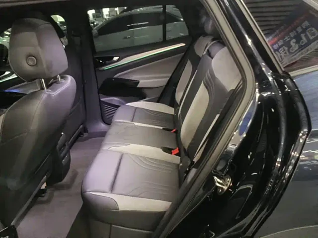 Volkswagen ID.4 Crozz — Фото автомобиля 16