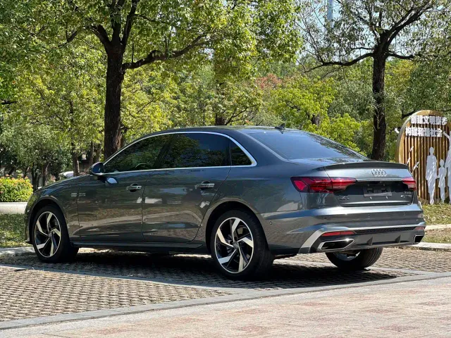 Audi A4L — Фото автомобиля 19