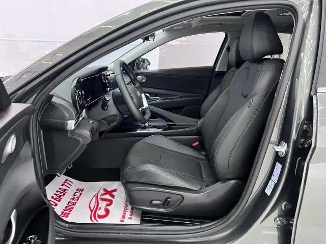 Hyundai Elantra — Фото автомобиля 7