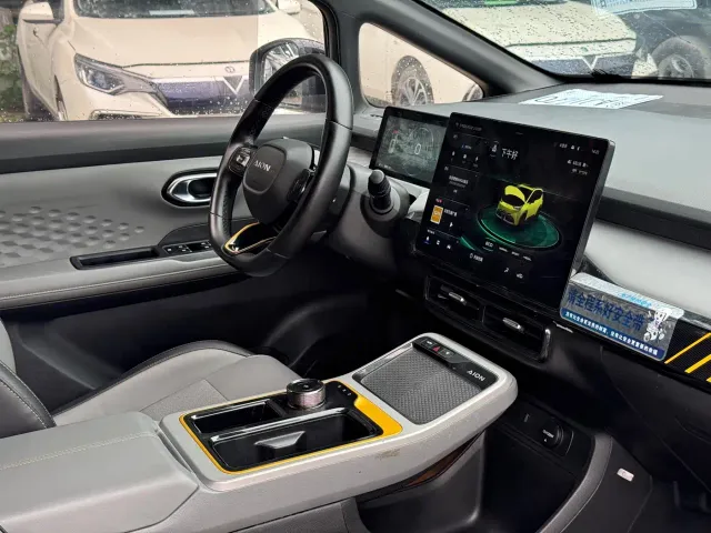 GAC Aion Y — Фото автомобиля 10
