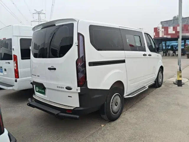 Ford Transit — Фото автомобиля 6
