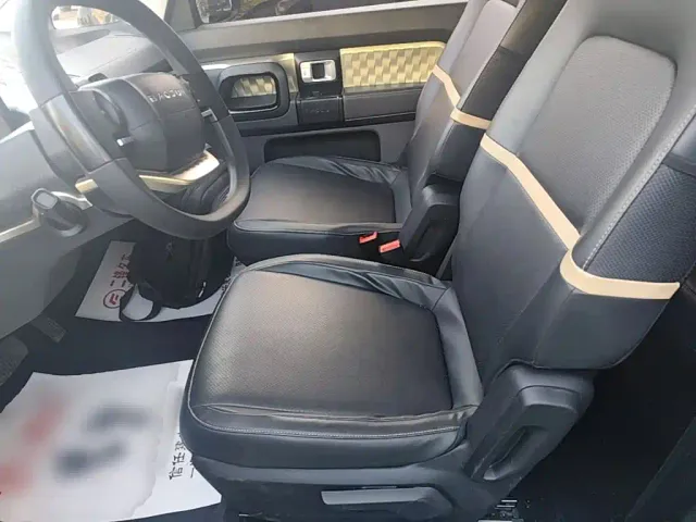 Baojun KiWi EV — Фото автомобиля 14