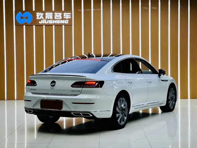 Volkswagen CC — Фото автомобиля 16