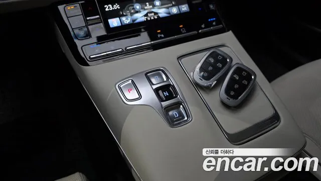 Hyundai Grandeur New — Фото автомобиля 12