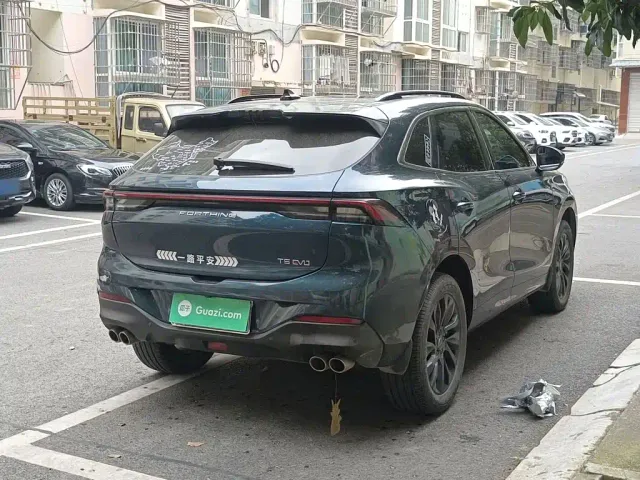Forthing T5 Evo — Фото автомобиля 6