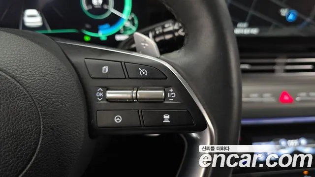 Hyundai Grandeur Grandeur (New) Hybrid — Фото автомобиля 27