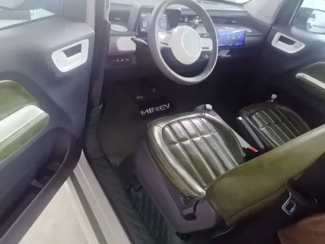Wuling Hongguang Mini EV — Фото автомобиля 14