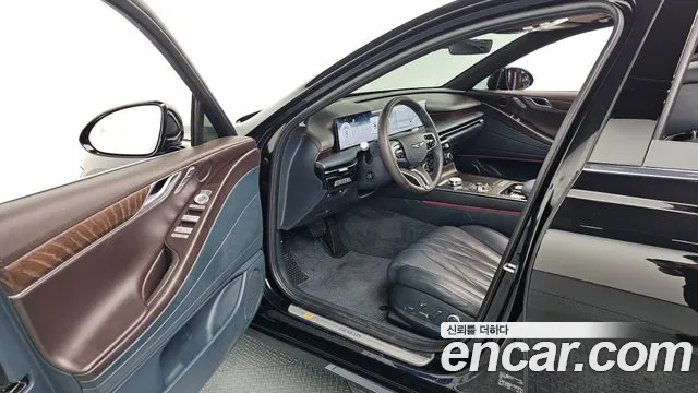 Genesis G80 Бензин 2.5 турбо AWD — Фото автомобиля 8