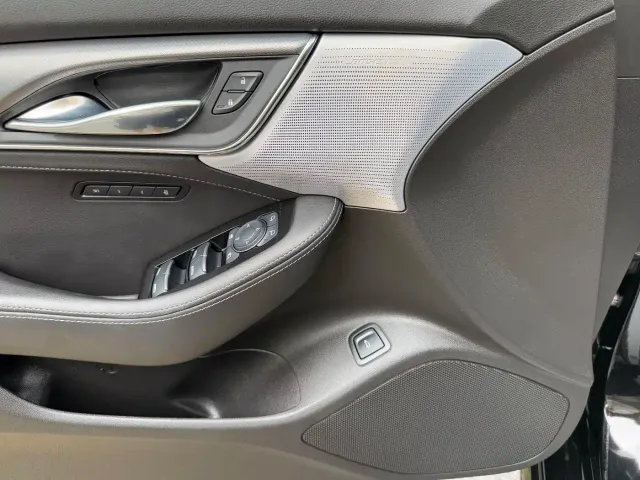 Cadillac CT5 — Фото автомобиля 16