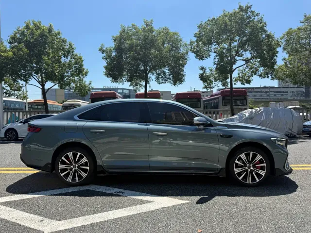 Geely Xingrui — Фото автомобиля 7