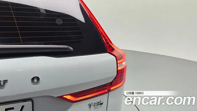 Volvo XC60 2nd Gen — Фото автомобиля 8
