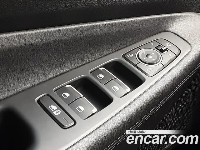 Hyundai Santafe Дизель 2.2 2WD — Фото автомобиля 18