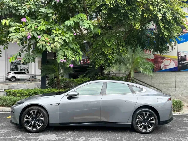 Xpeng P7 — Фото автомобиля 7