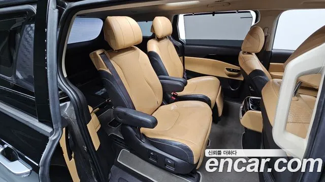 Kia Canival Carnival 4 поколение Дизель 7 мест Noblesse — Фото автомобиля 9