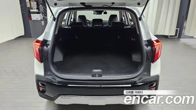 Kia Seltos — Фото автомобиля 22