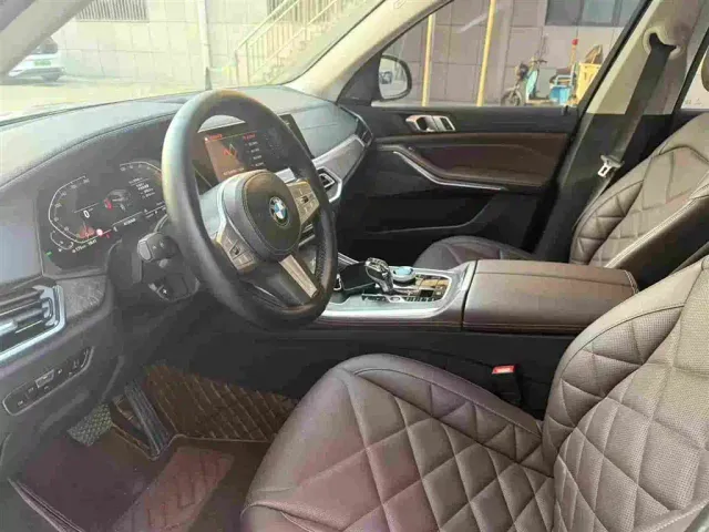 BMW X5 — Фото автомобиля 4