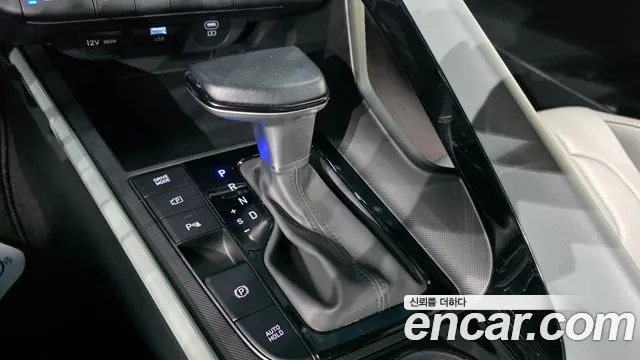 Hyundai Avante CN7 — Фото автомобиля 8