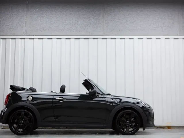 MINI MINI 2023 2.0T COOPER S CABRIO Obsession Special Edition — Фото автомобиля 6