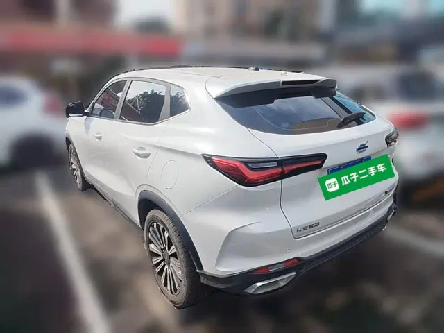 Changan Oushang X5 — Фото автомобиля 6