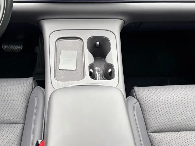 Leapmotor C16 — Фото автомобиля 14